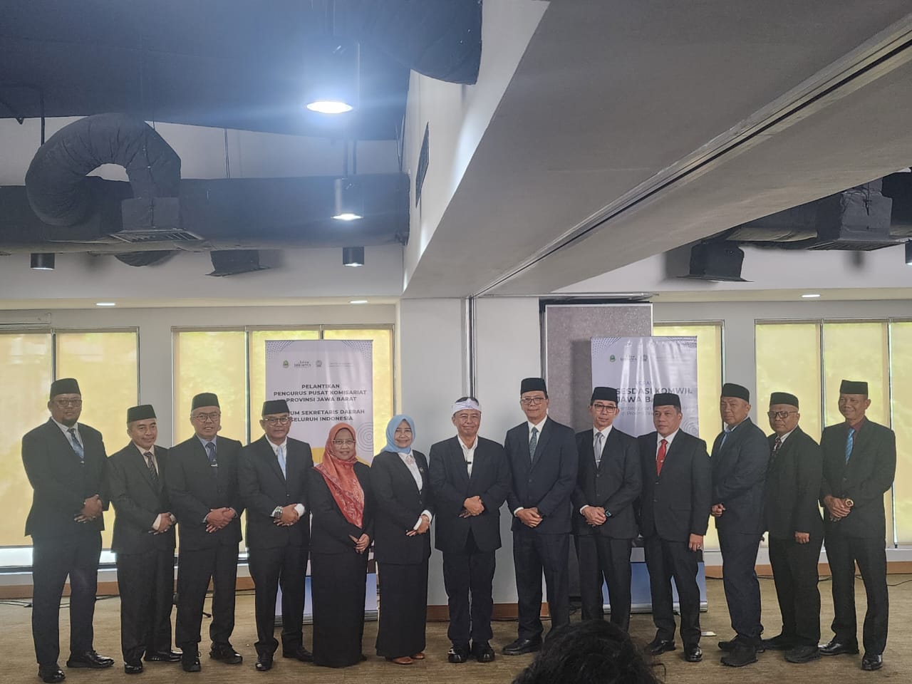 𝐂𝐢𝐛𝐢𝐭𝐮𝐧𝐠 𝐑𝐚𝐢𝐡 𝐏𝐞𝐧𝐠𝐡𝐚𝐫𝐠𝐚𝐚𝐧 𝐊𝐢𝐧𝐞𝐫𝐣𝐚 𝐓𝐢𝐧𝐠𝐠𝐢, 𝐂𝐚𝐦𝐚𝐭 𝐄𝐧𝐜𝐮𝐧 𝐒𝐮𝐧𝐚𝐫𝐭𝐨,𝐒𝐄.𝐌𝐌. ‎𝐓𝐞𝐫𝐢𝐦𝐚 𝐏𝐢𝐚𝐠𝐚𝐦 𝐝𝐚𝐫𝐢 𝐆𝐮𝐛𝐞𝐫𝐧𝐮𝐫 𝐉𝐚𝐛𝐚𝐫